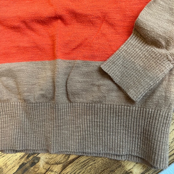 Forever 21 Orange & Camel Striped Sweater S - Picture 4 of 5